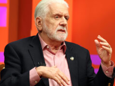 Jaques Wagner se recusou a fornecer senhas de celulares à PF