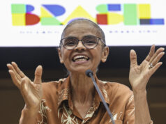 Moraes deveria ser afastado “para poder se defender”, diz Marina