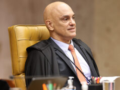 Moraes faz circo no STF