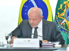 Lula tem 53% entre eleitores ligados ao Bolsa Família, aponta Datafolha