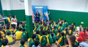EMEB Mercedes de Paula Sôda recebe escritora Paula Naves para encontro com alunos – EMEB Mercedes de Paula Sôda recebe escritora Paula Naves para encontro com alunos