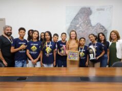 Campeões do FETRAN 2026, alunos da EMEB Professor Paulo Freire são recebidos pela prefeita Flávia Moretti – Campeões do FETRAN 2026, alunos da EMEB Professor Paulo Freire são recebidos pela prefeita Flávia Moretti